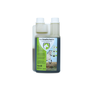 Excellent Equi HempOne Feed Oil Horse